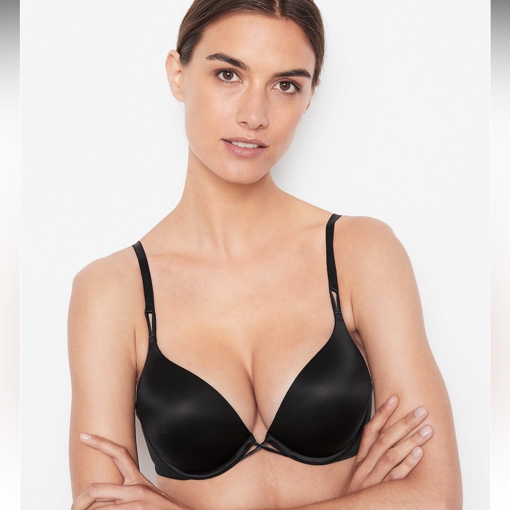 Victoria's Secret Bombshell Plunge Bra 36D